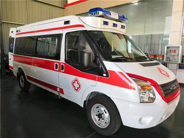 德兴市福特V362救护车